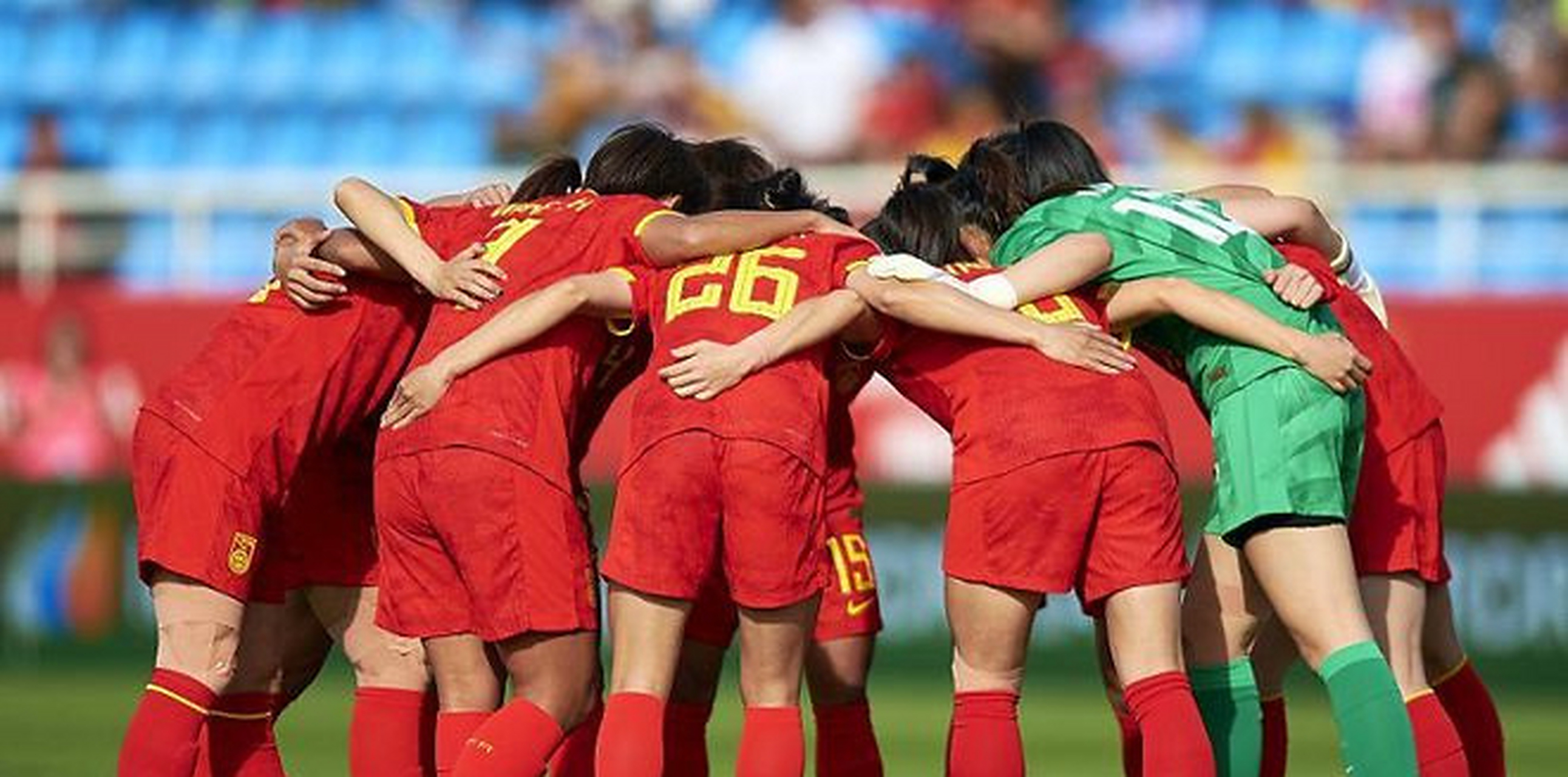 九游体育APP下载-国际女足赛场上，中国队实力挺拔！