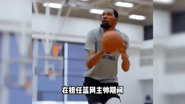 包含阿尔纳埃斯主帅遭质疑，球队成绩不佳惹众怒的词条