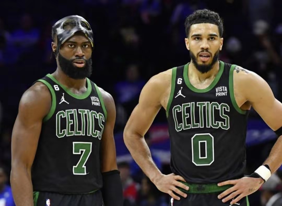 九游娱乐入口-凯尔特人绝杀老鹰，沃克送出关键三分